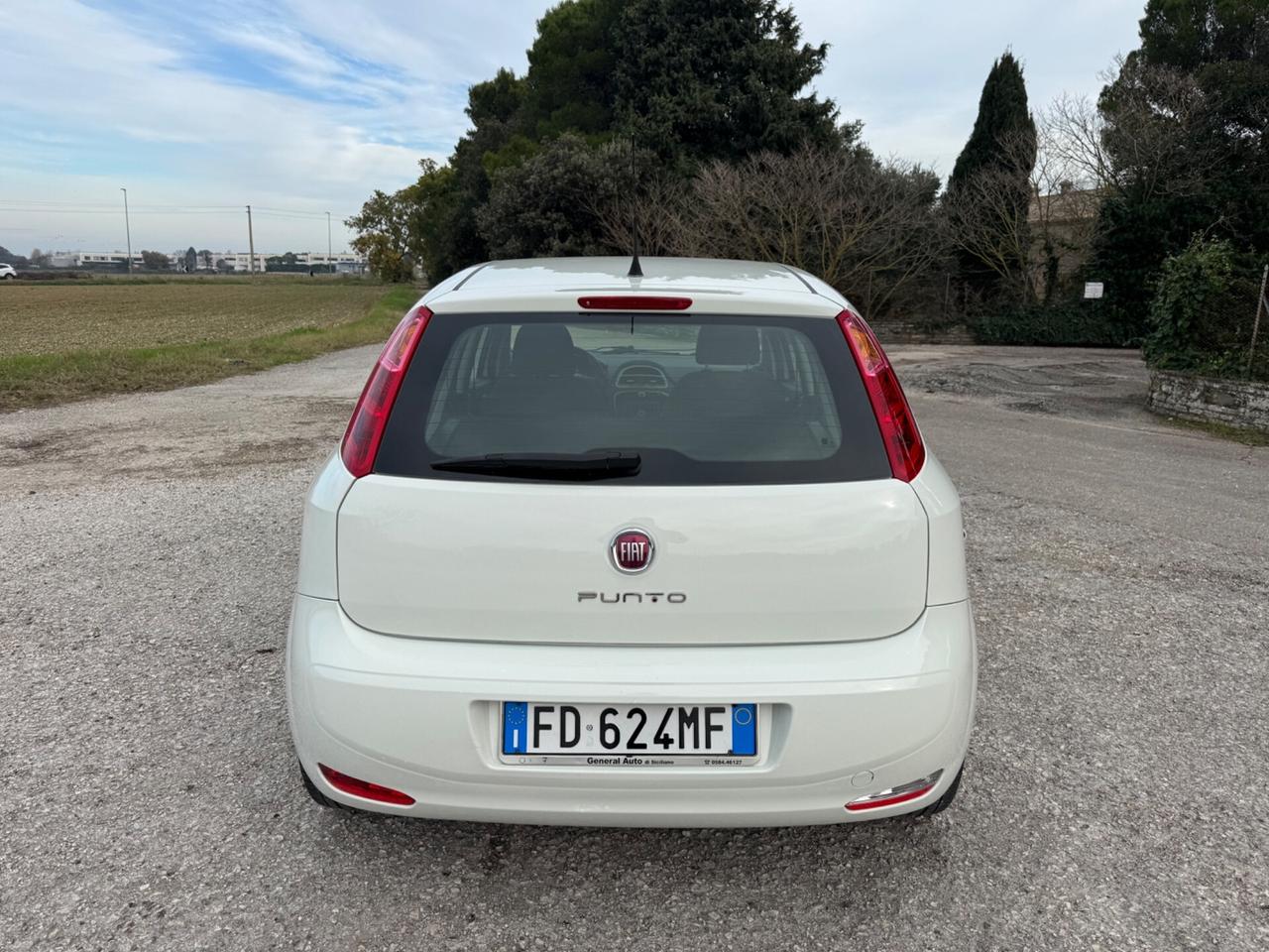 Fiat Punto Lounge 1.2 gpl ok neopatentati