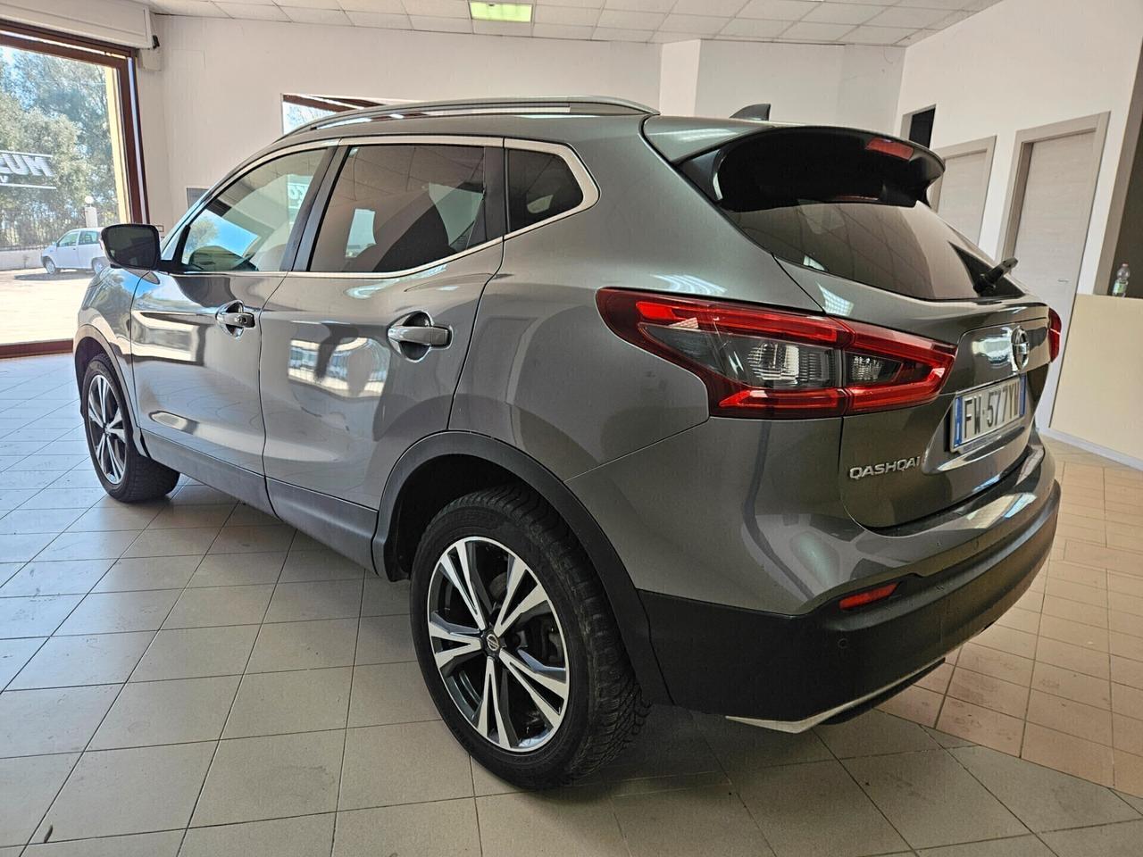 Nissan Qashqai 1.5 dCi N-Connecta