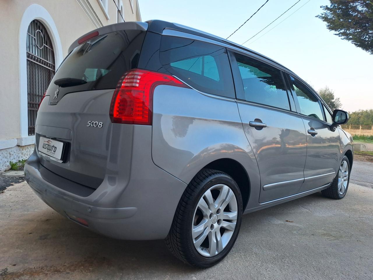 Peugeot 5008 1.6 HDi 115CV"7 POSTI" NAVI TETTO