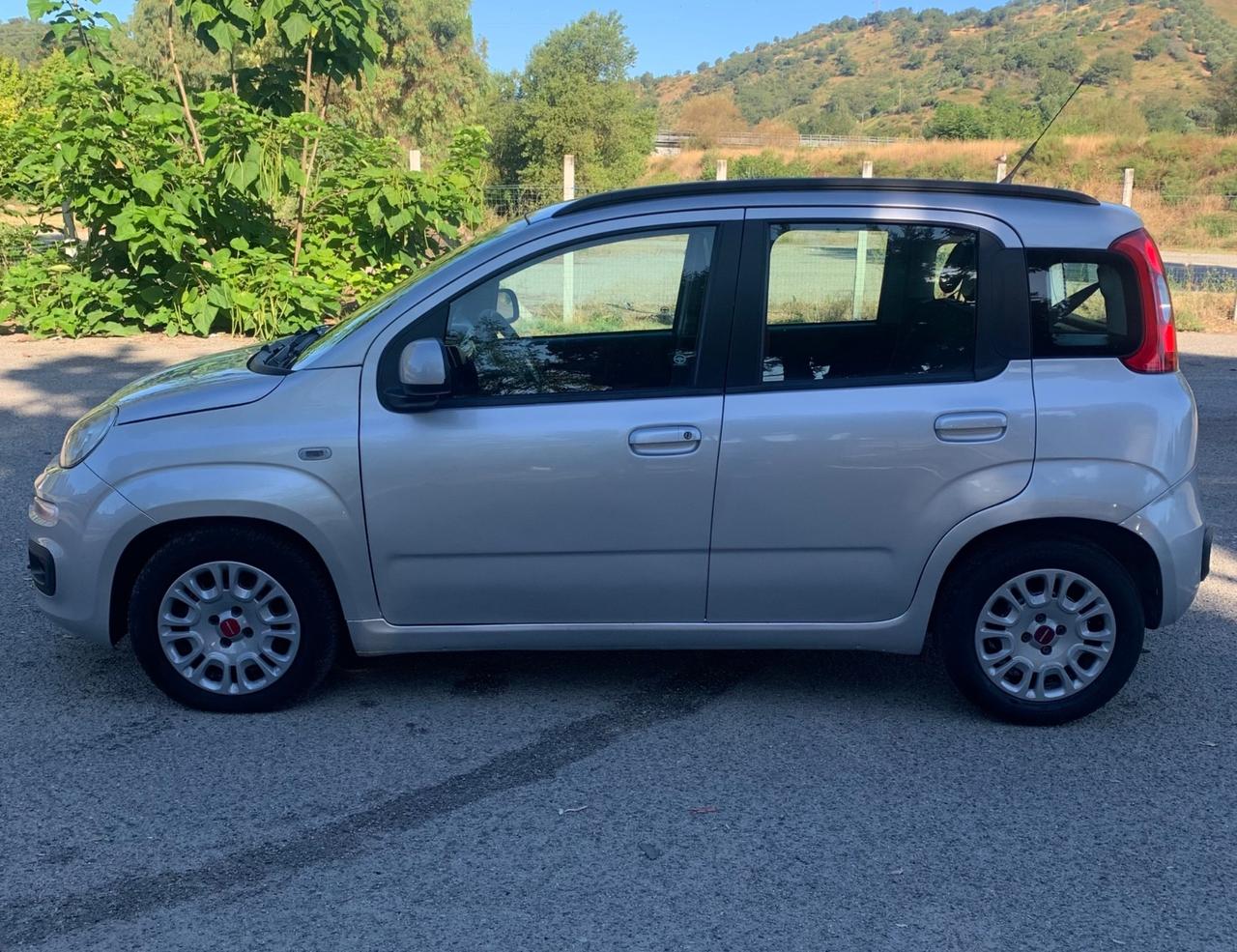 Fiat Panda 1.3 MJT 95 CV S&S Lounge 140000KM