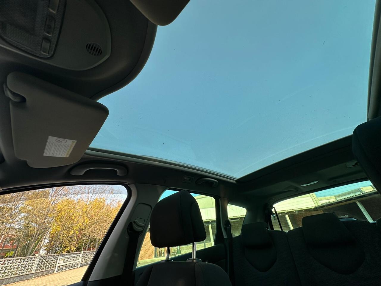 Peugeot 308 1.6 HDi 110CV SW Ciel Féline