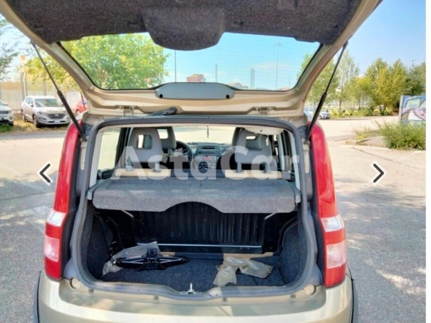 Fiat Panda 1.3 MJT 16V DPF 4x4 Climbing