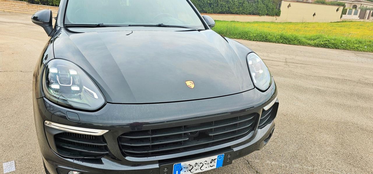 Porsche Cayenne S 4.1 Diesel