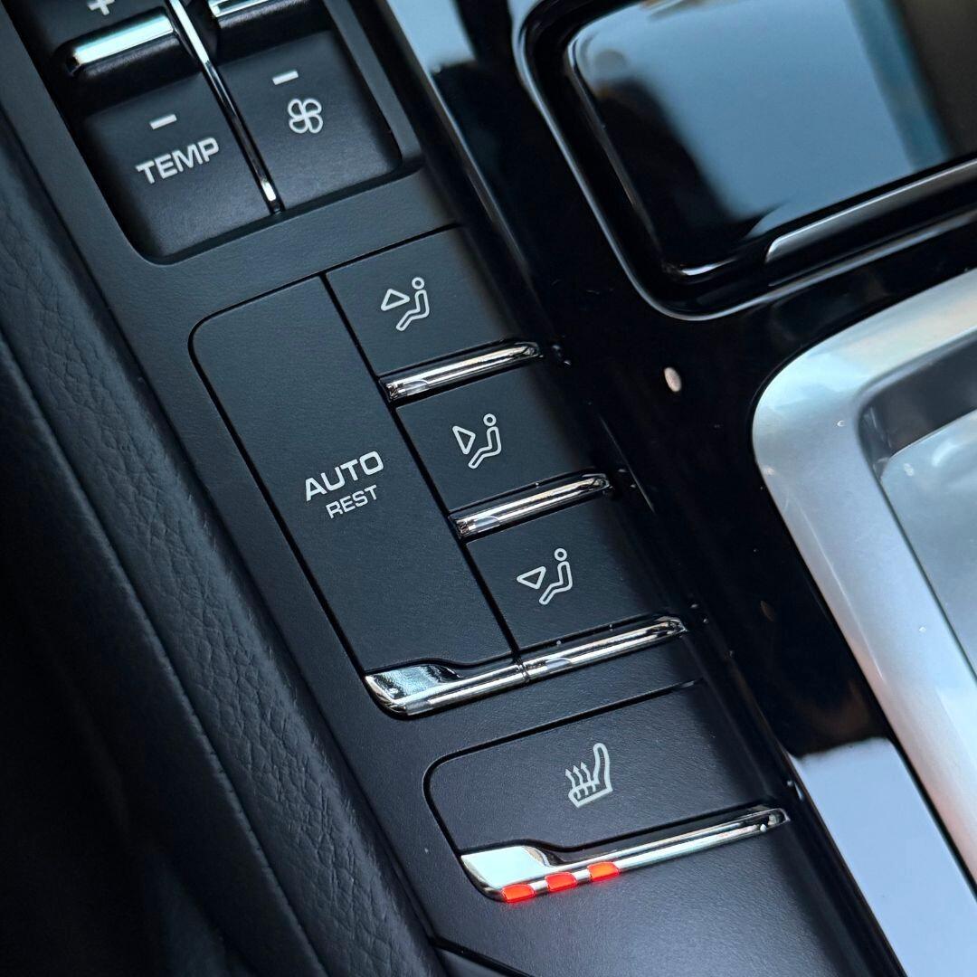 Porsche Cayenne 3.0 V6 262cv **FULL OPTIONAL**