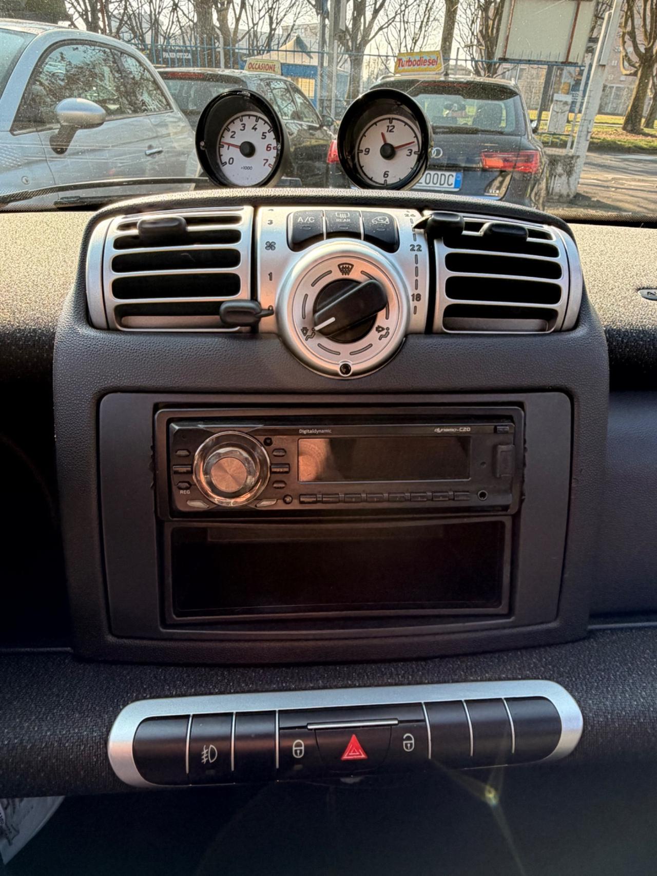 Smart ForTwo 1000 52 kW coupé pulse