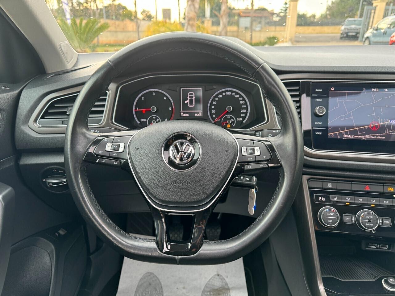 VOLKSWAGEN T-ROC 1.6 TDI 116CV ADV TETTO FULLLED NAVI 12/2018