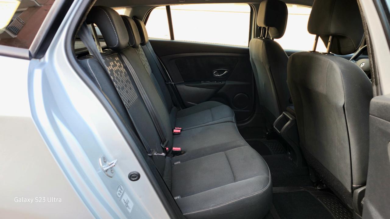 Renaul Megane Sportour full optional garantita 12 mesi