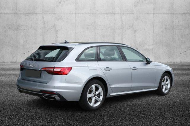 AUDI A4 Avant 35 TFSI S tronic Business Advanced