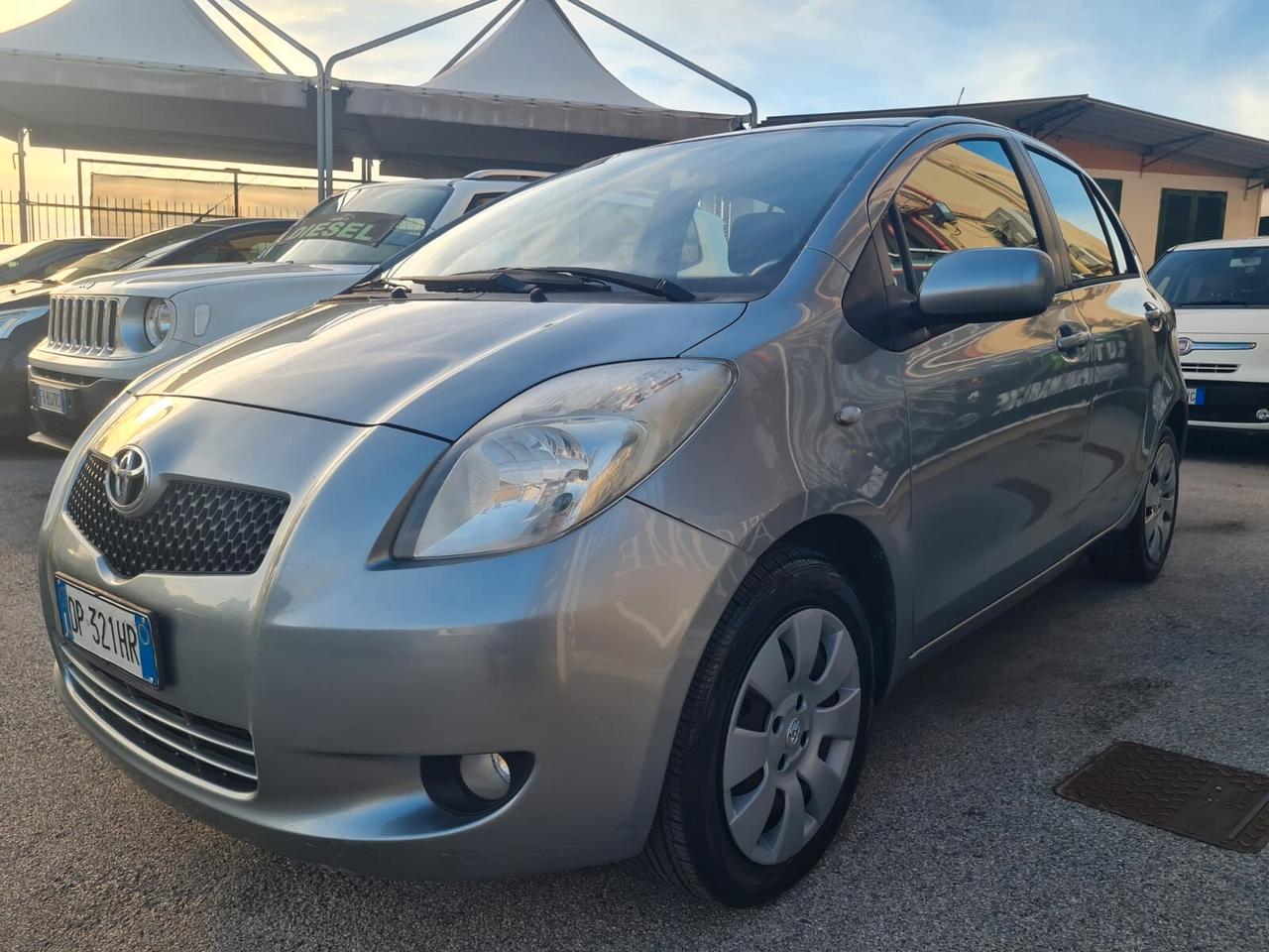 Toyota Yaris 1.4 D-4D 5 porte Navi