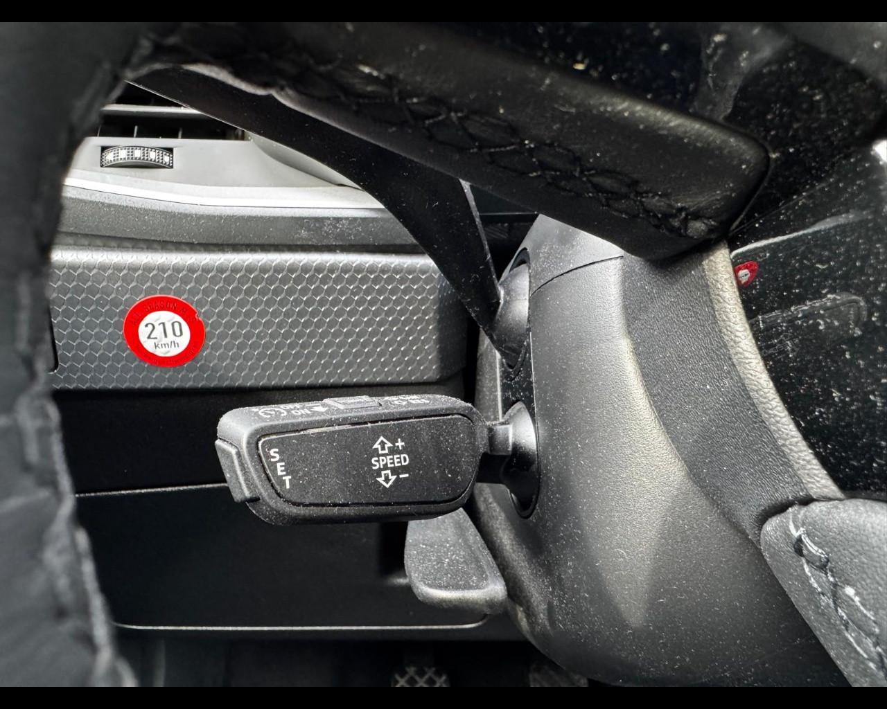 AUDI A1 SPORTBACK 25 TFSI ADMIRED ADVANCED