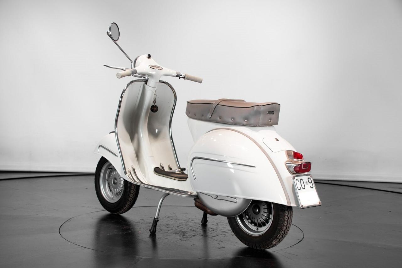 Piaggio Vespa 160 GS