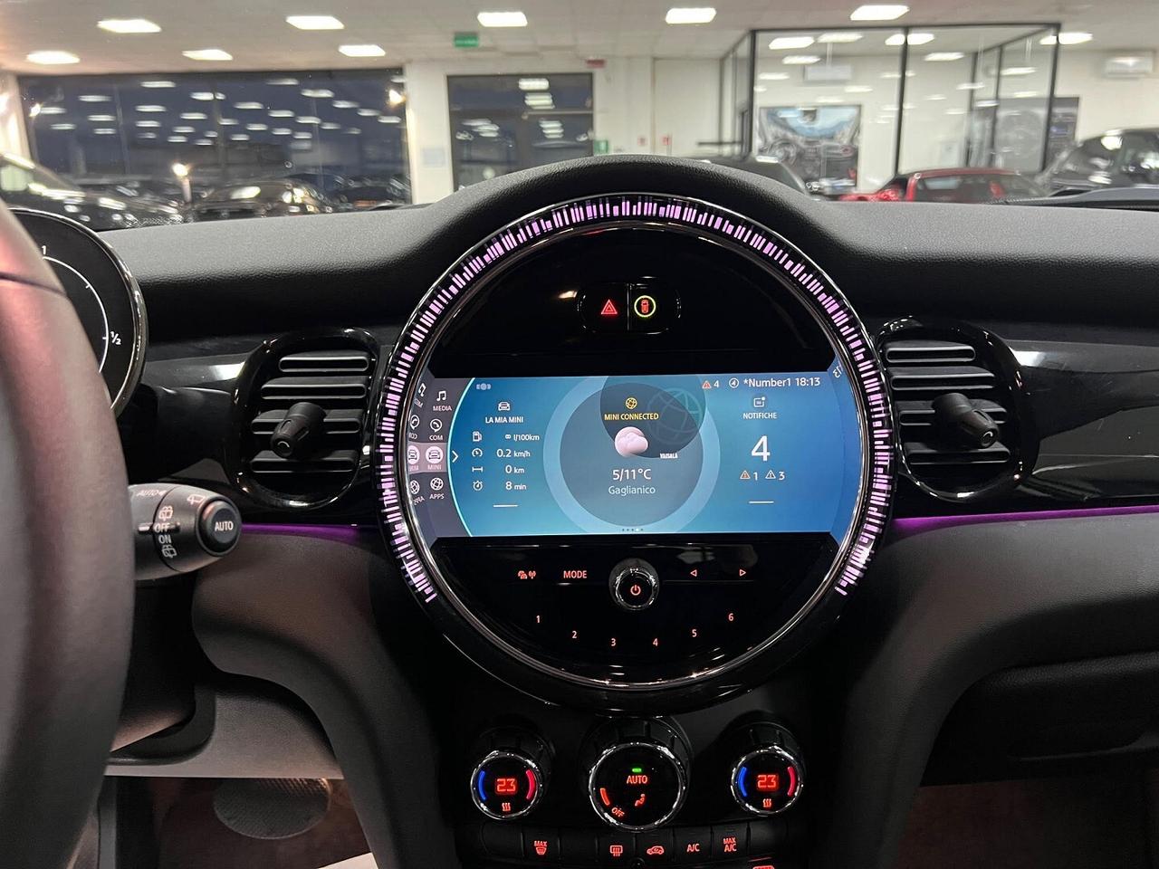 MINI Cooper Mini 5p 1.5 Cooper Camden auto