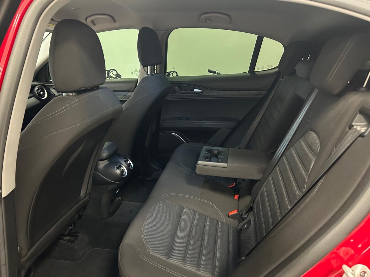 Alfa Romeo Stelvio 2.2 Turbodiesel 160 CV AT8 RWD Business