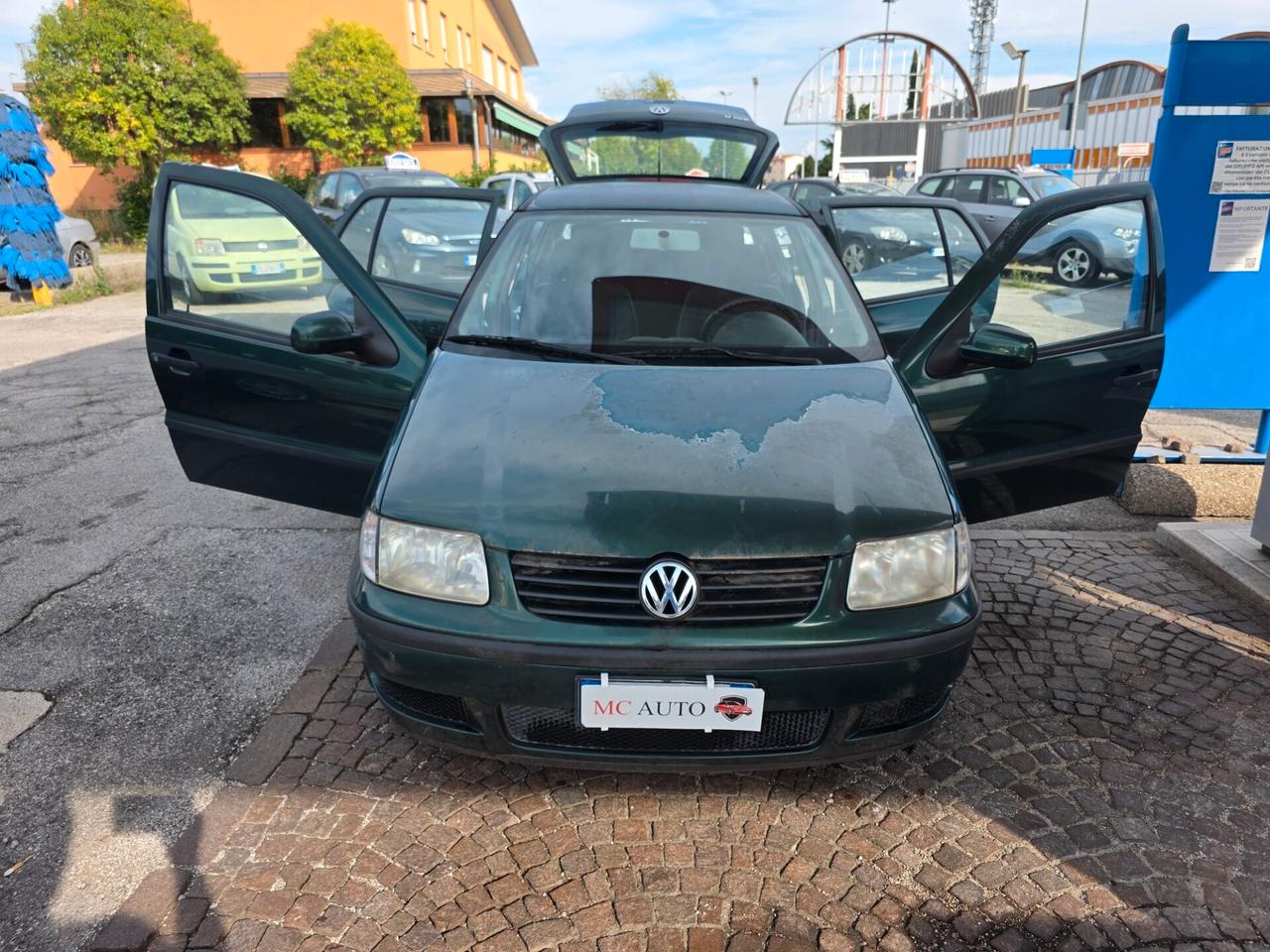 Volkswagen Polo 1.4 cat 5 porte Con 266.000km Neopatentati ok