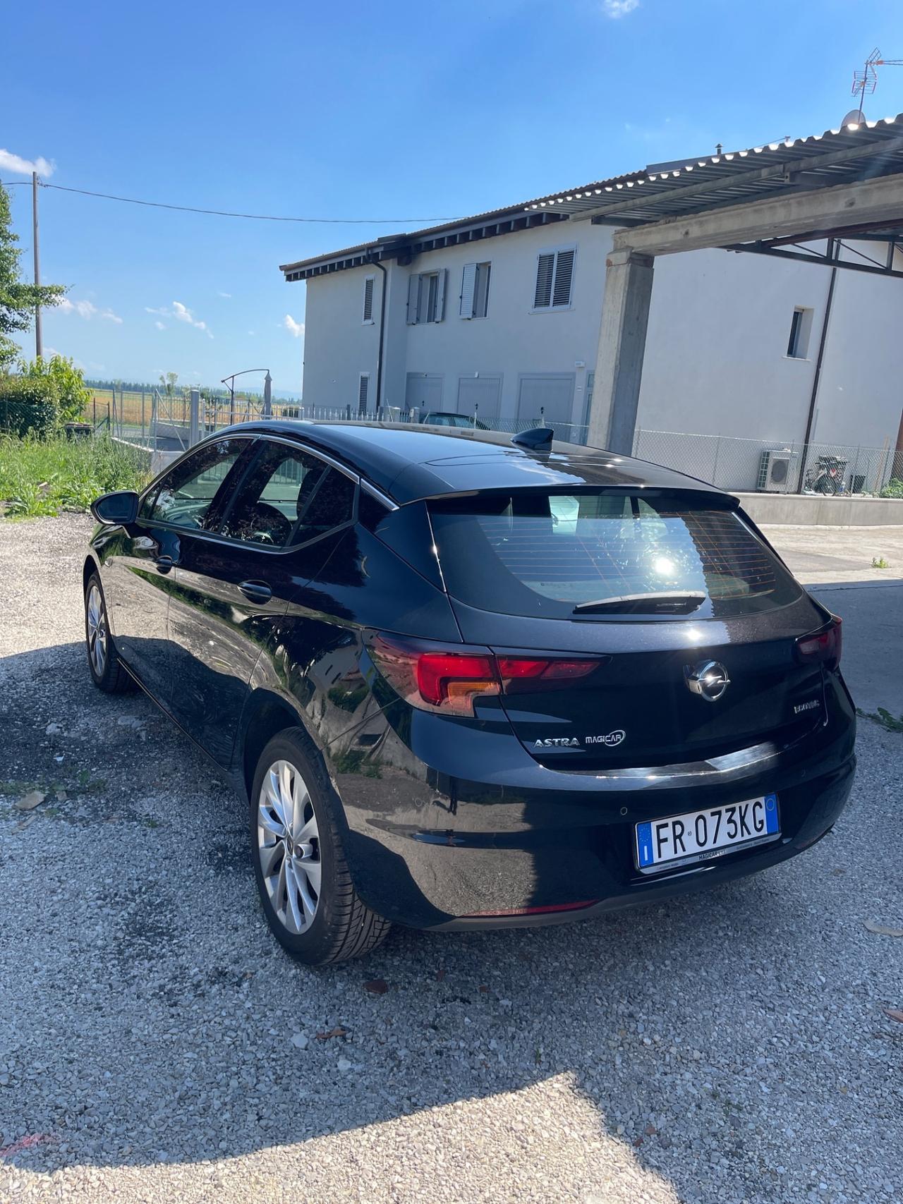 Opel Astra 1.4 Turbo 110CV EcoM Sports Tourer Dynamic