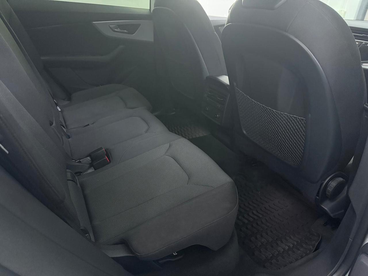 Audi Q8 SUV 45 TDI quattro tiptronic S line edition