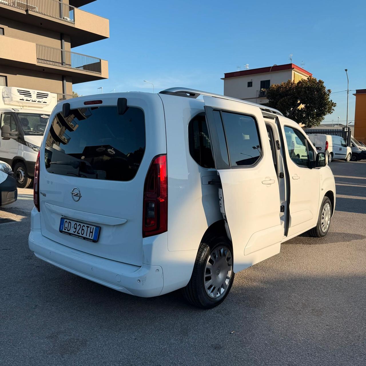 FIAT DOBLO' MAXI 1.5 AUTOCARRO 5 POSTI