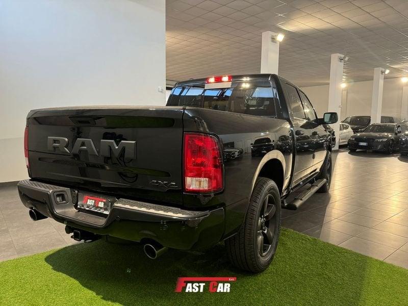 Dodge RAM Dodge RAM 5.7 V8 Crew Cab Classic SLT Black 395cv EAT8 GPL