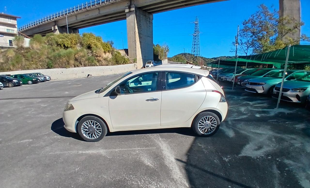 Lancia Ypsilon 1.3 MJT 16V 95 CV 5 porte S&S Platinum