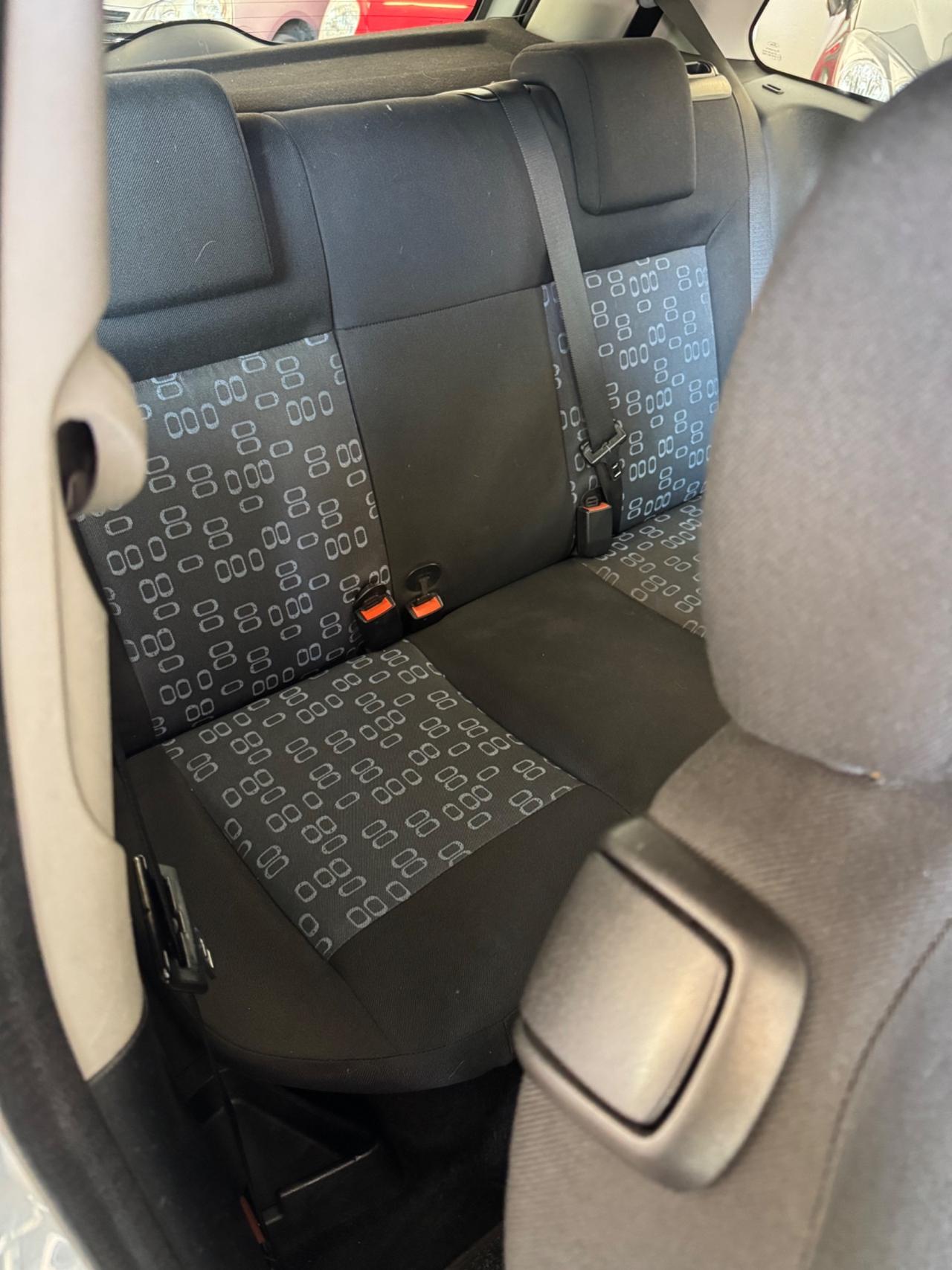 Ford Fiesta 1.2 16V 3p. Ghia