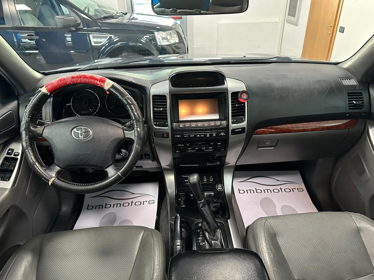Toyota Land Cruiser 3.0 D-4D 16V cat 5 porte aut. Wagon