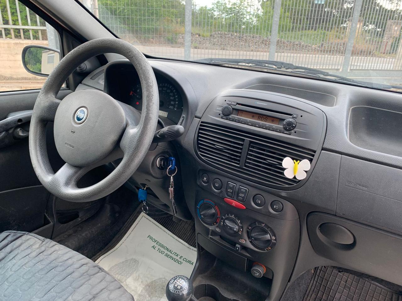 Fiat Punto 1.2 5 porte Active Natural Power