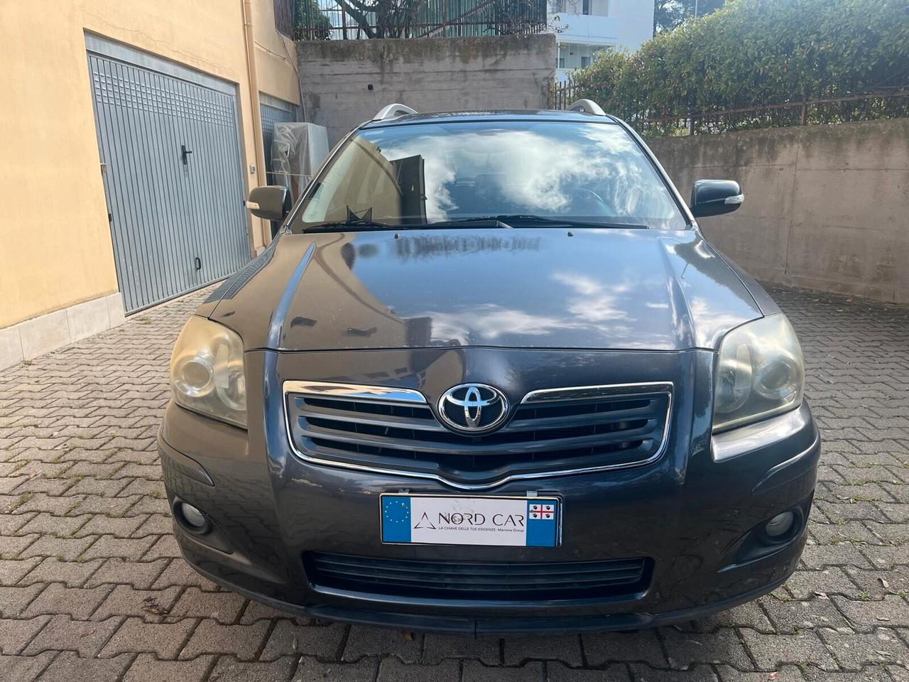 Toyota Avensis 2.2 D-4D 16V Station Wagon