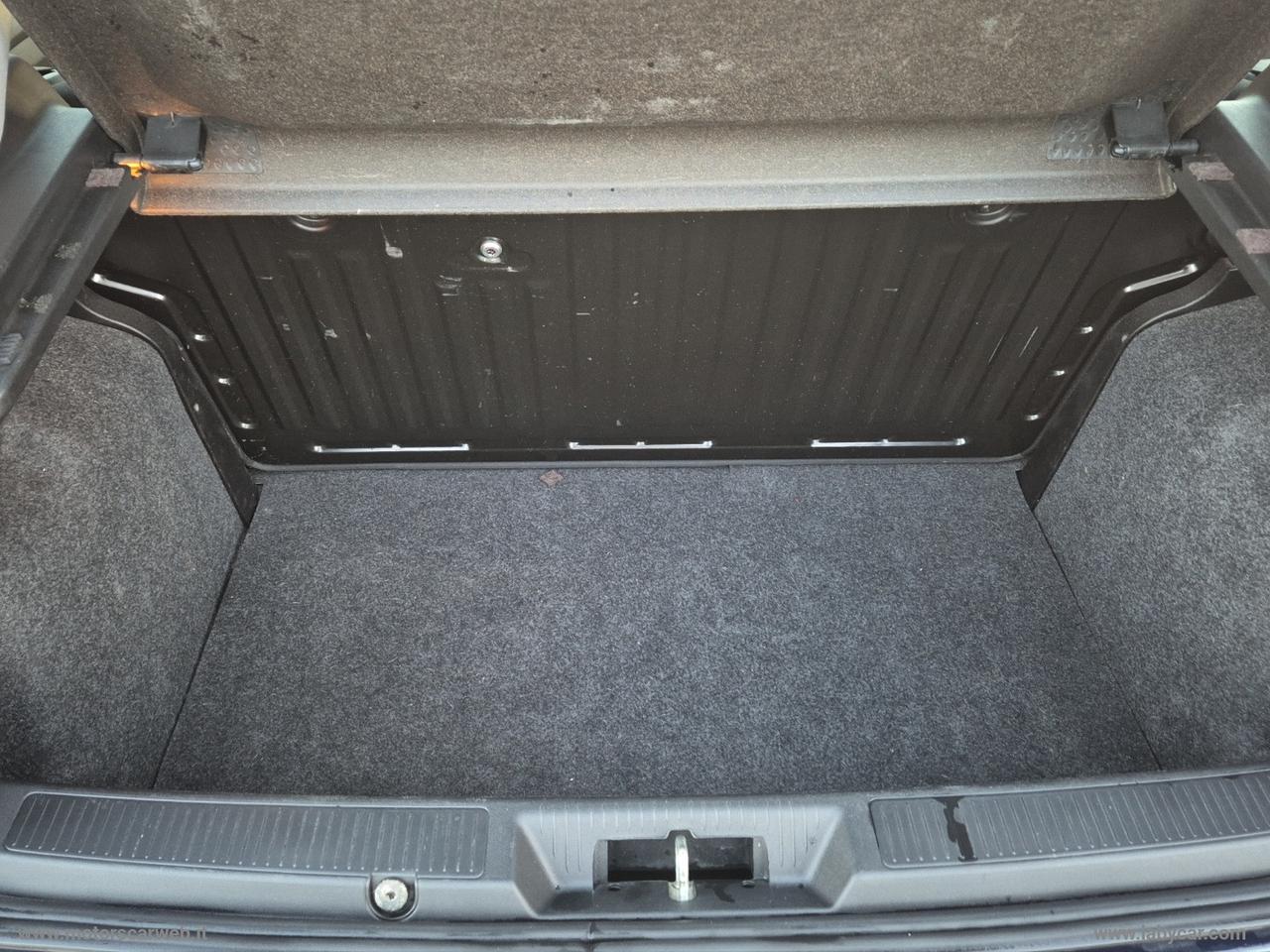 FIAT Punto 5p 1.2 Street E6