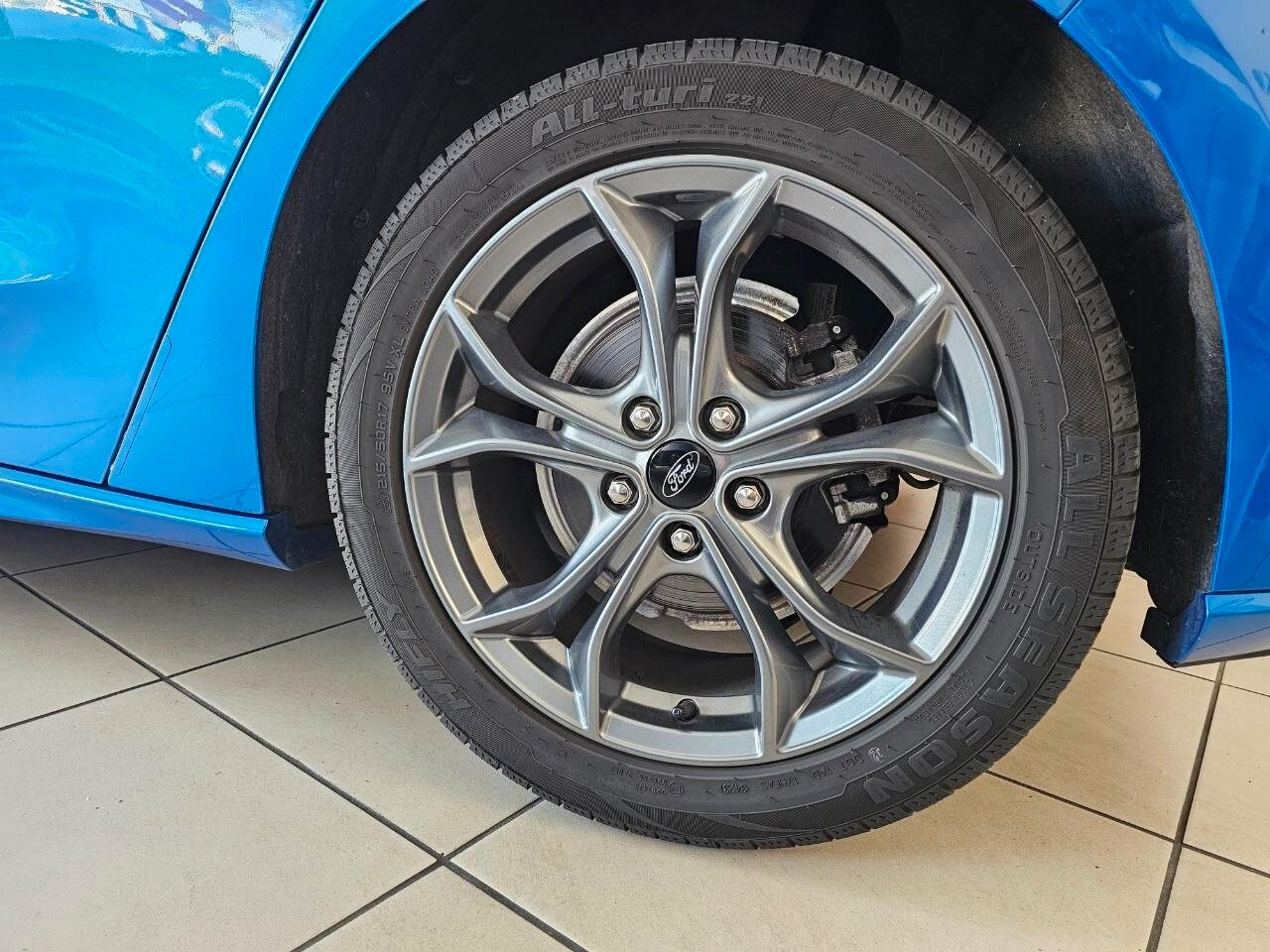 Ford Focus 1.5 EcoBlue 120 CV 5p. ST-Line