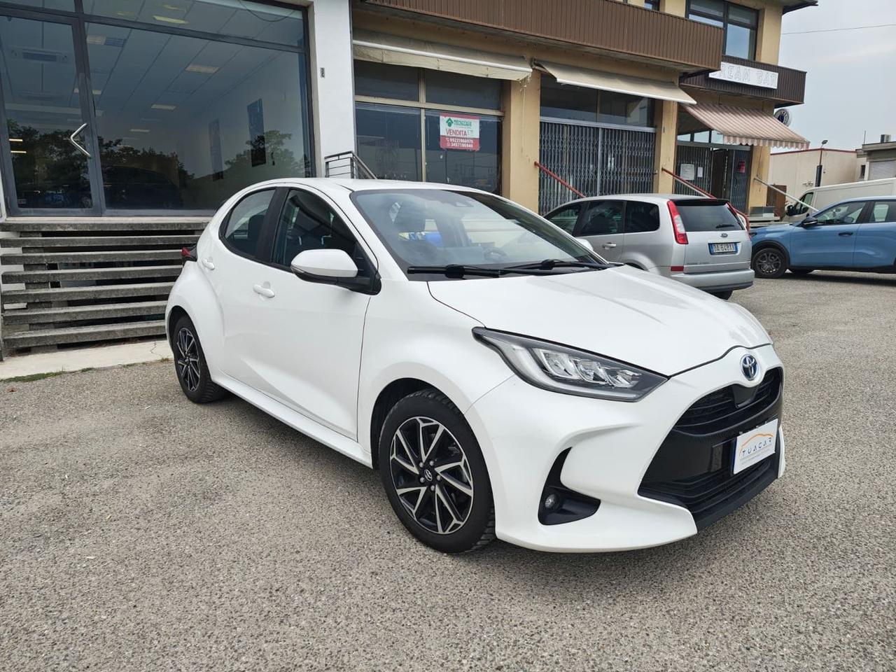 Toyota Yaris Trend 1.5 HEV #11755