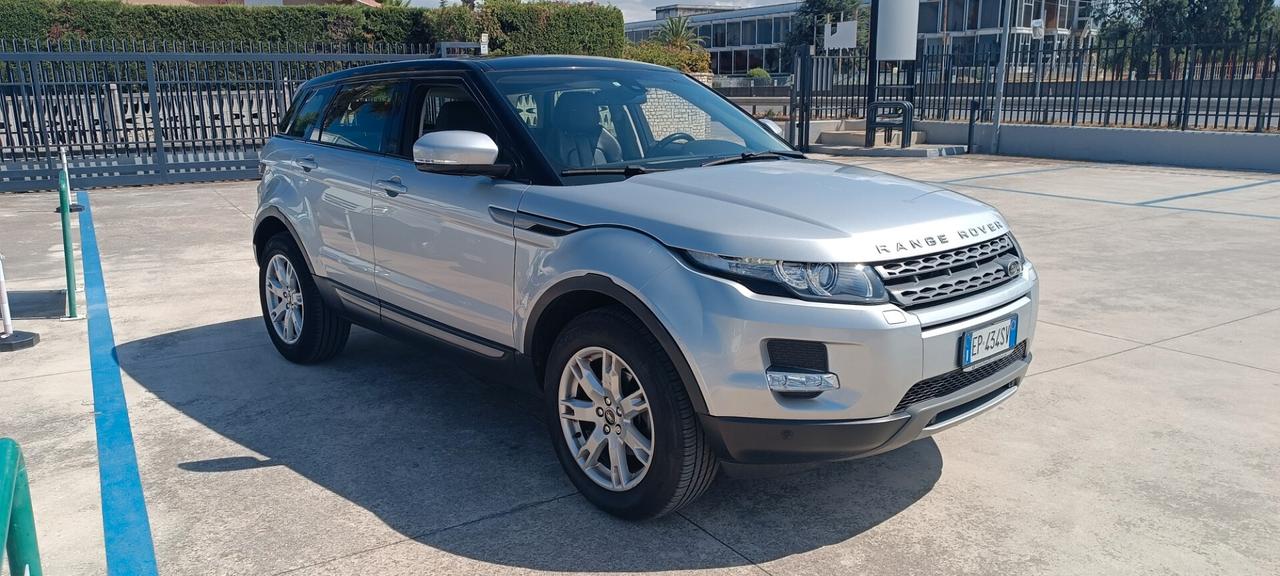 Land Rover Range Evoque 2.2 TD4 5p. Pure Tech Pack 4x4