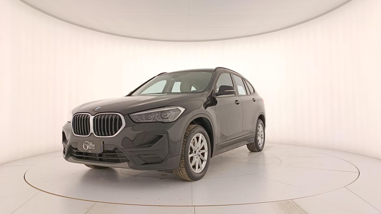 BMW X1 F48 2019 - X1 sdrive18i Advantage 136cv