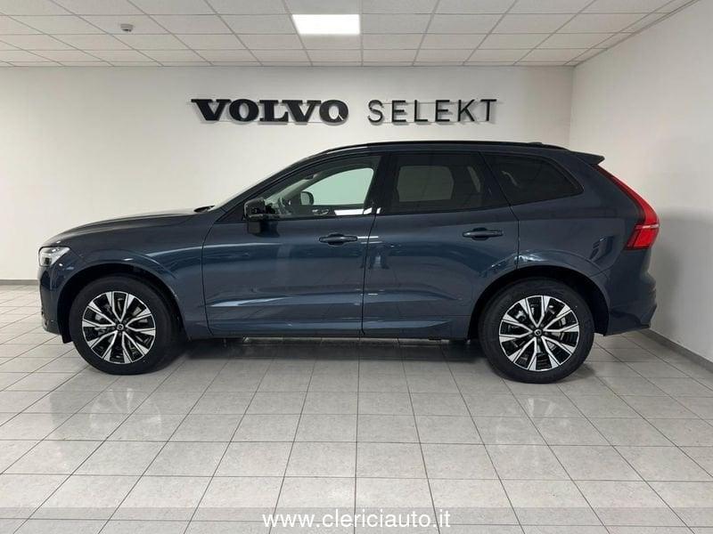 Volvo XC60 B4 (d) automatico Plus Dark - KM0