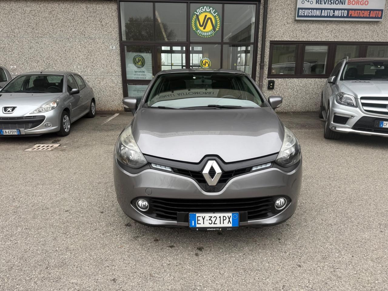 Renault Clio 1.2 75CV 5 porte Costume National