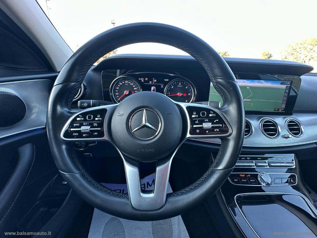 MERCEDES-BENZ E 220 d Premium