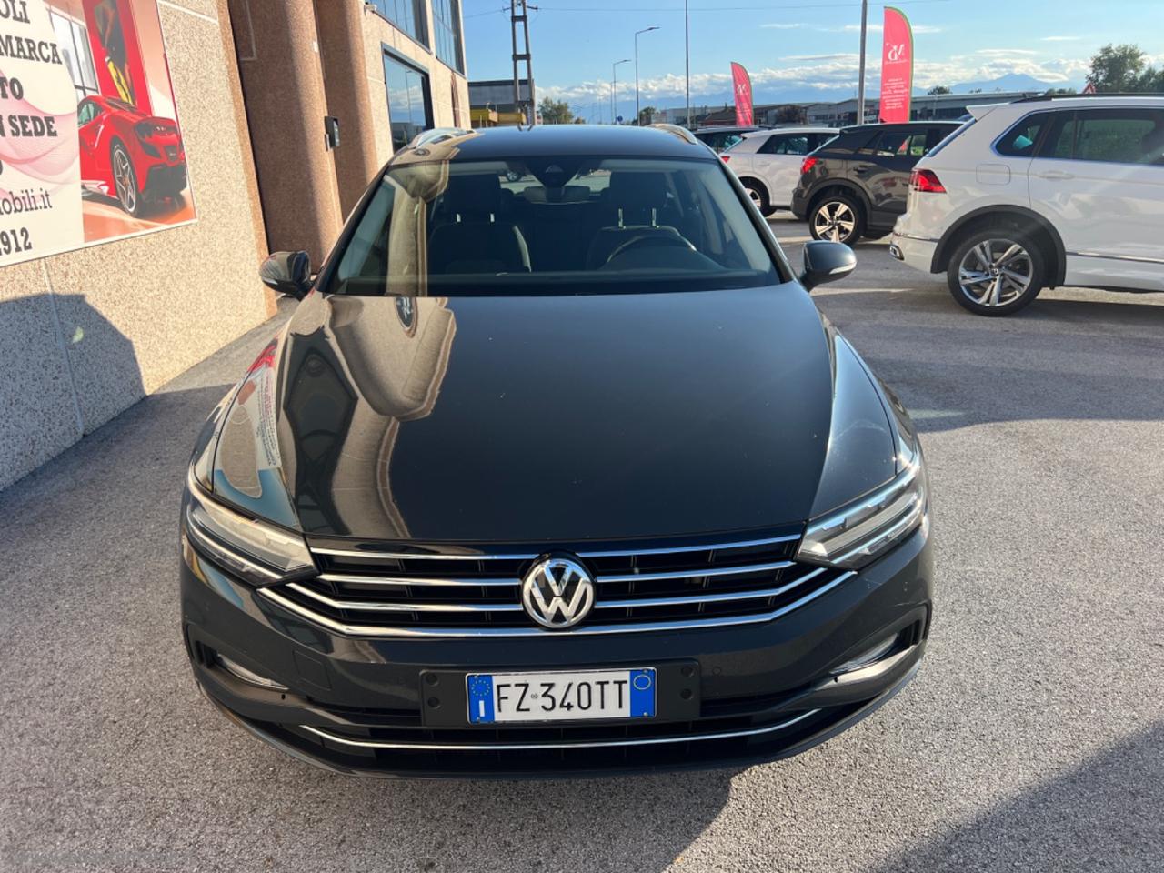 VOLKSWAGEN Passat Var. 1.6 TDI DSG Business BMT NUOVO MODELLO IVA ESPOSTA