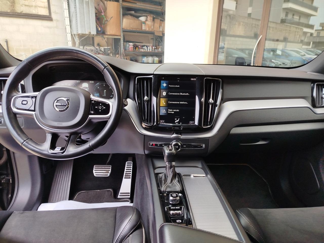 Volvo XC 60 XC60 D4 Geartronic R-design