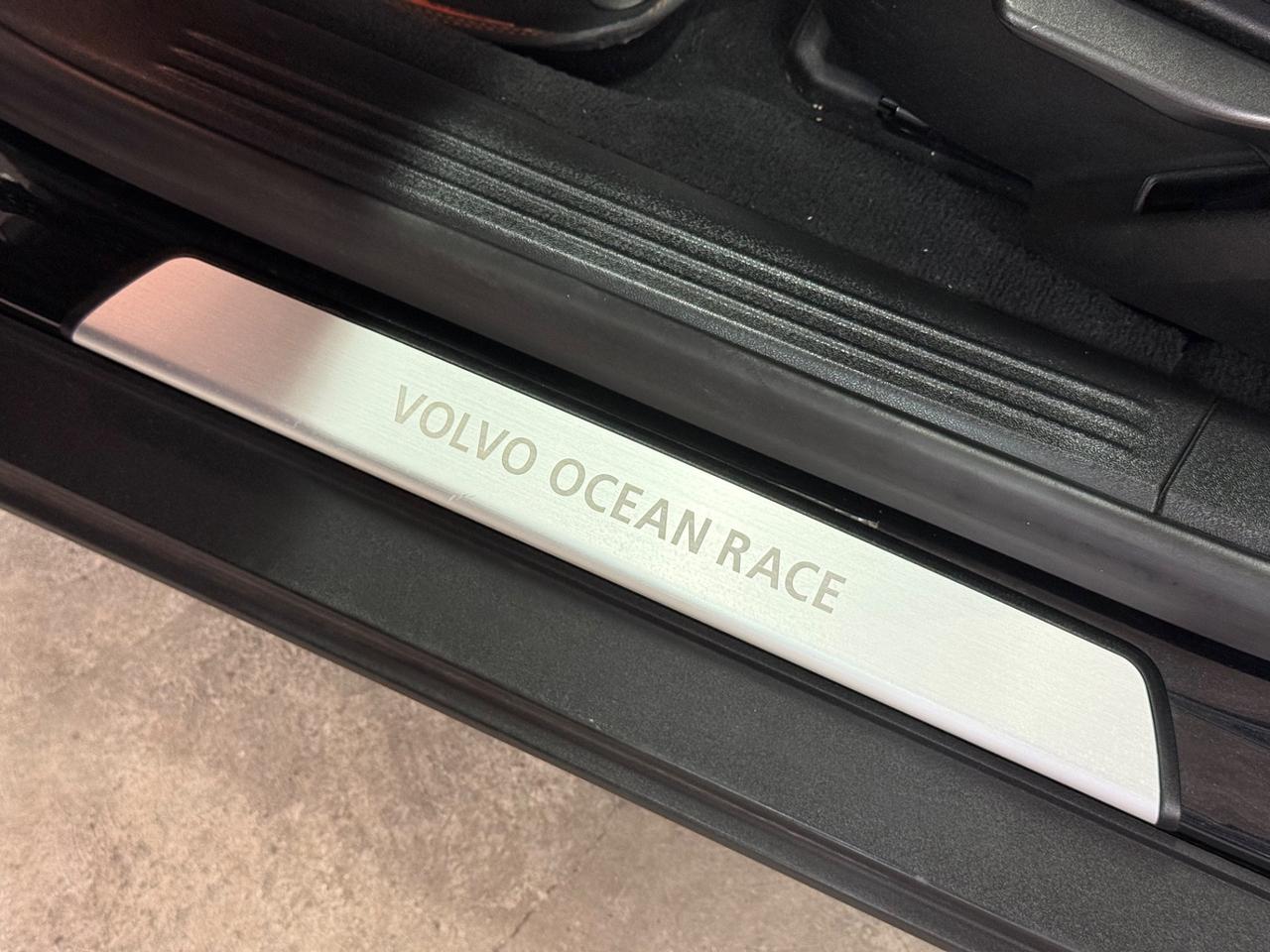 Volvo V40 Cross Country D4 Ocean Race
