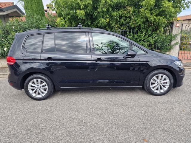 VOLKSWAGEN Touran 1.6 TDI 115 CV SCR DSG Comfortline BlueMotion Tech