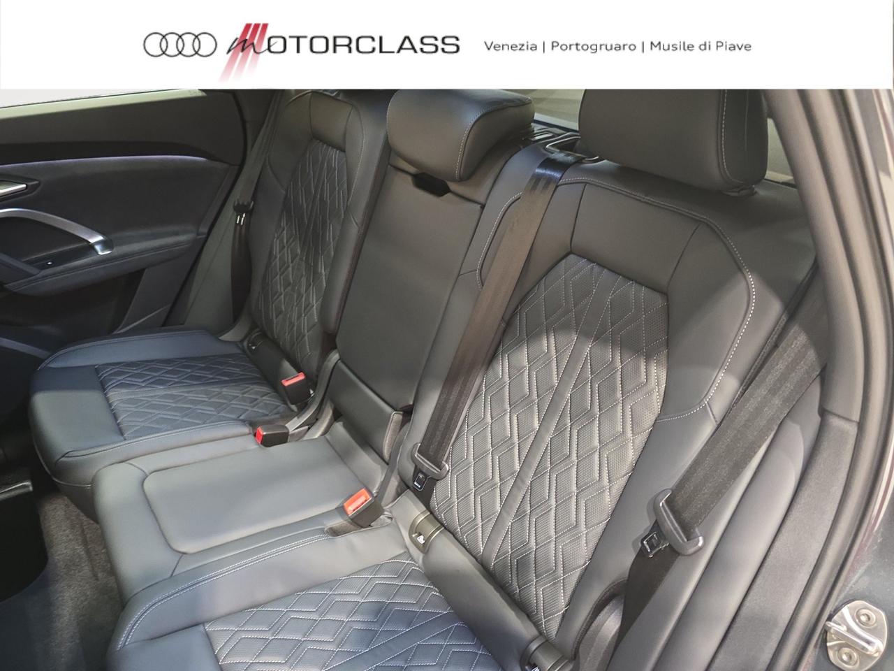 Audi SQ5 ssportback 3.0 v6 tfsi mhev+ 367cv sport attitude quattro