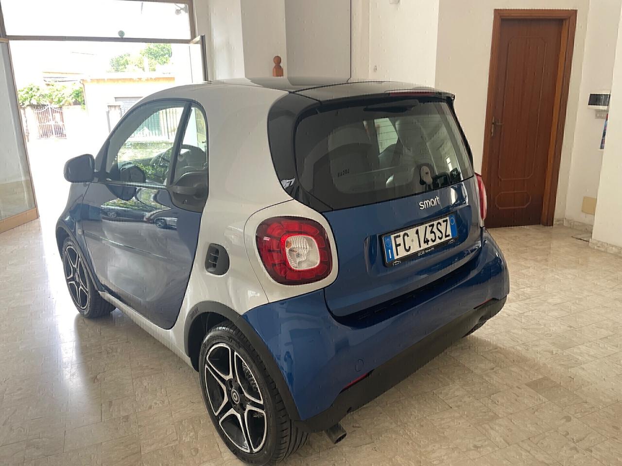 SMART FORTWO 70 1.0 TWINAMIC PASSION “UNICA”