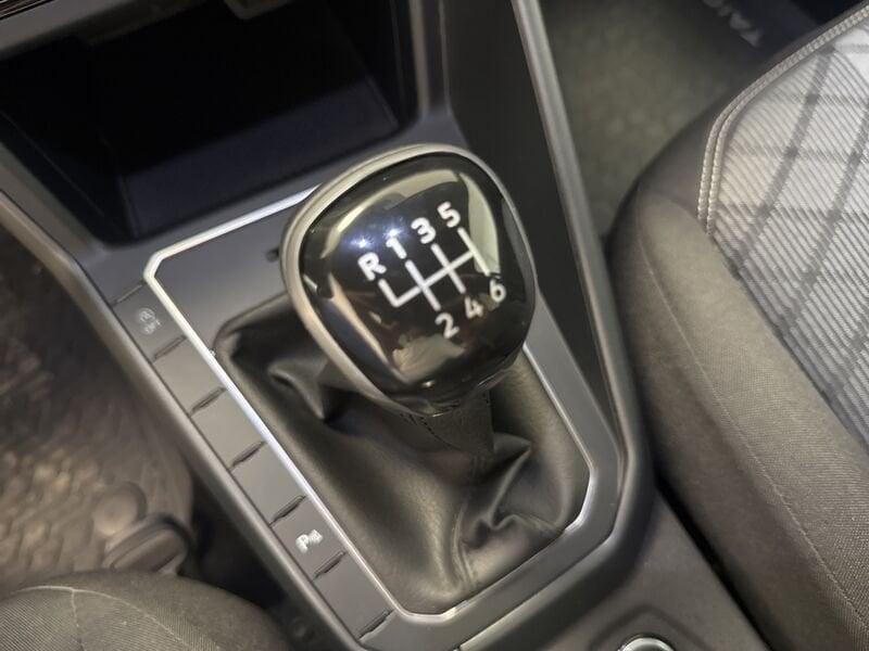 Volkswagen Taigo 1.0 tsi R-Line 110cv