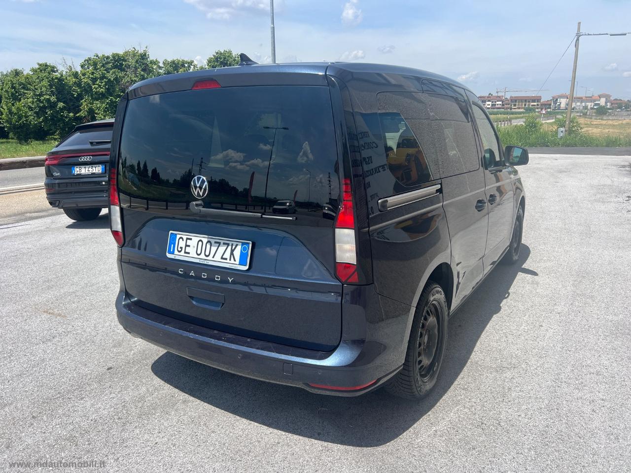VOLKSWAGEN Caddy 2.0 TDI 102CV Space 5 POSTI AUTOVETTURA