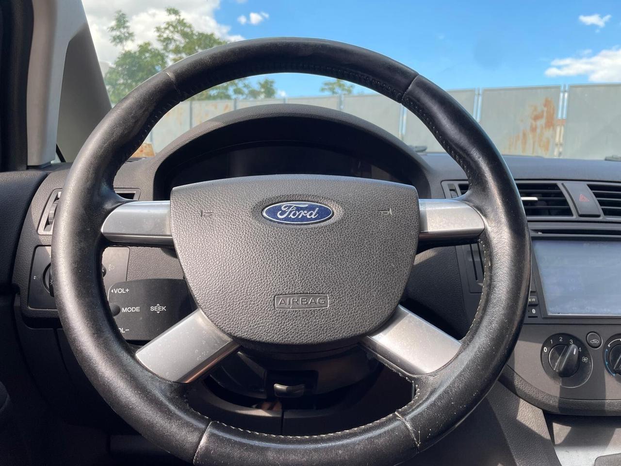 Ford Focus C-Max 1.6 TDCi (90CV) in ottime condizioni