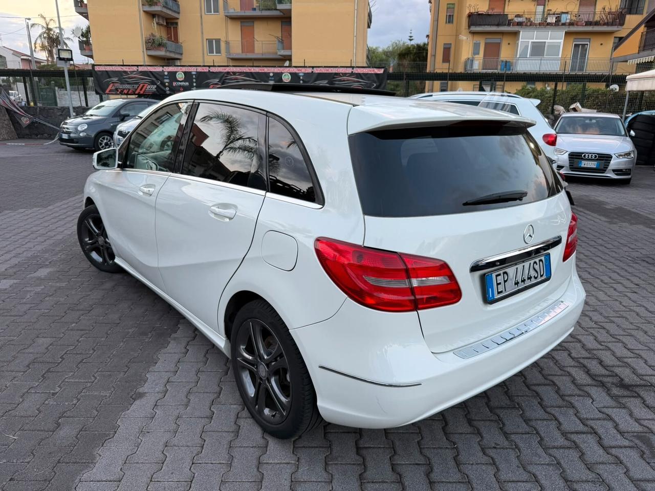 Mercedes-benz B 180 CDI AMG Automatic TETTO APRIBILE - 2013