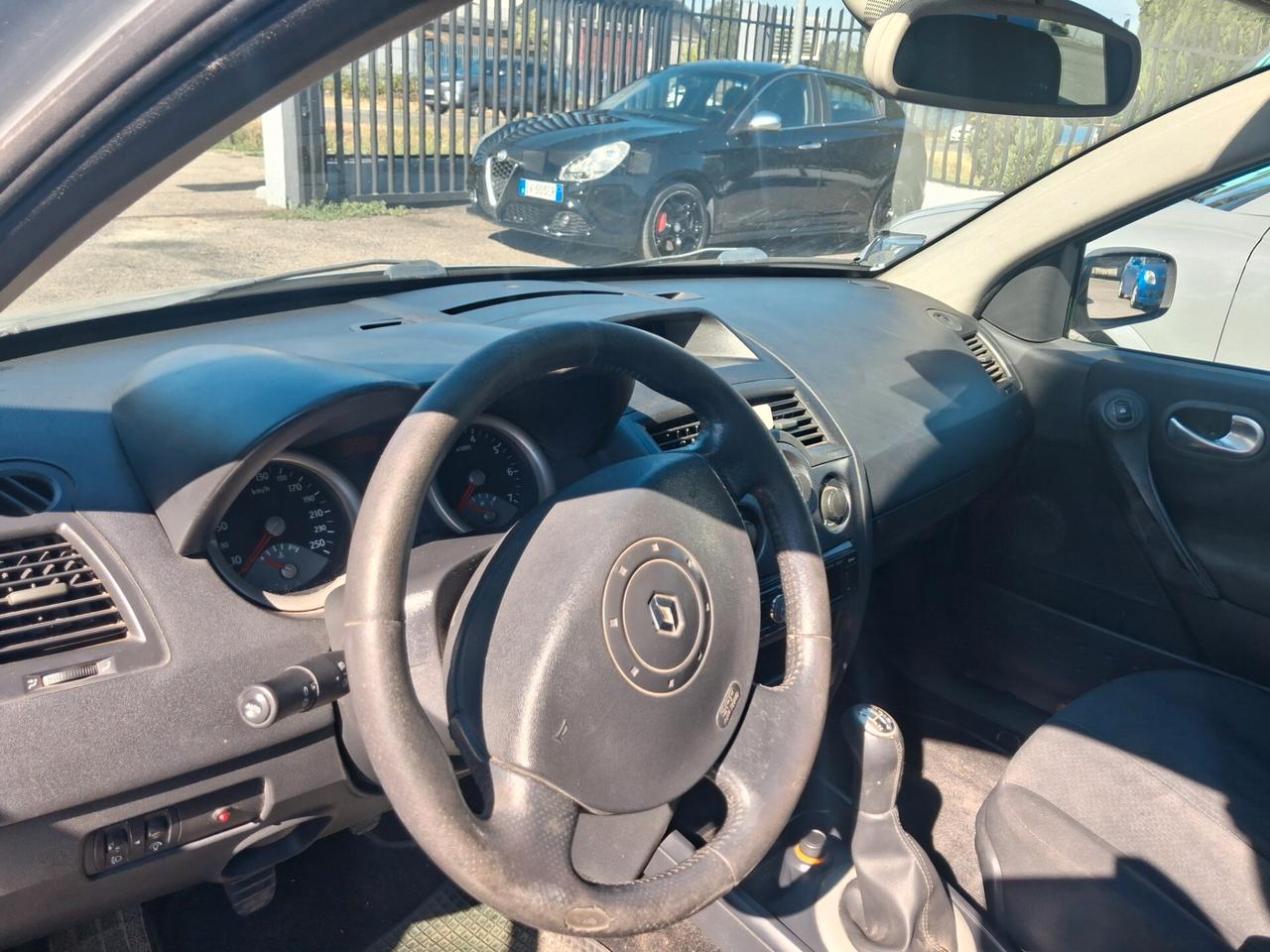 Renault Megane Mégane 1.5 dCi/100CV 5 porte Confort Dynamique