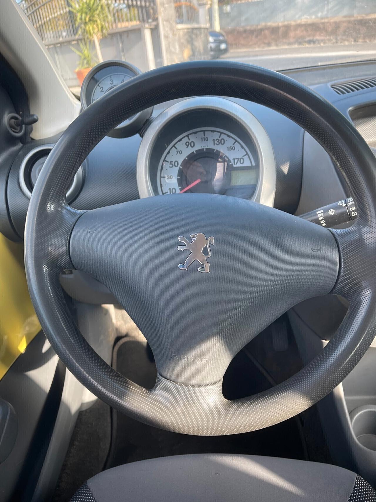 Peugeot 107 1.4 HDi 5p