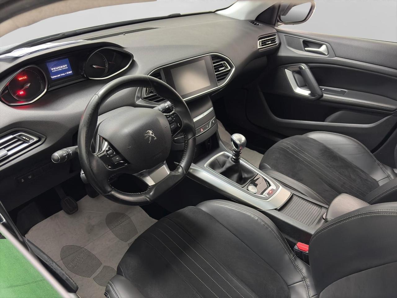 Peugeot 308 1.6 e-HDi 115cv Allure