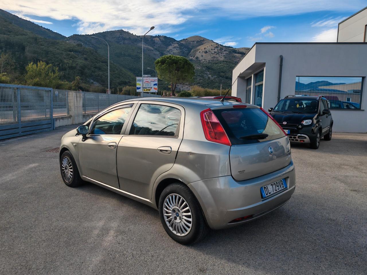 Fiat Grande Punto 1.3 MJT 75 CV 5 porte Dynamic