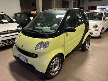 Smart ForTwo 700 coupé pure (45 kW)